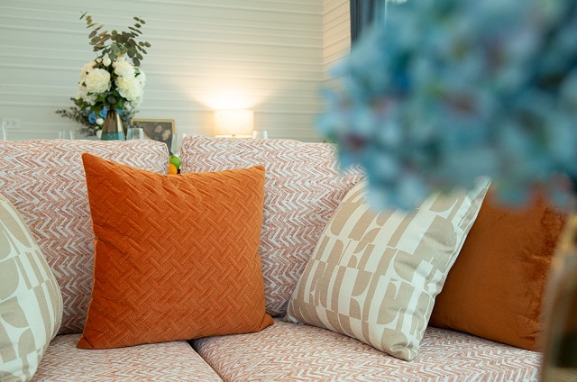 living_room_01.jpg