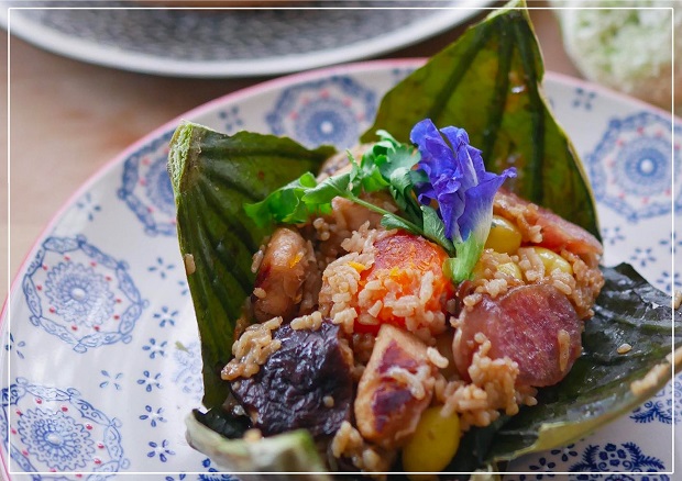 Lotus-leaf-fried-rice.jpg