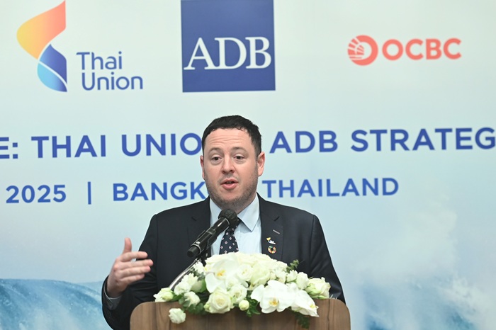 Mr.-Adam-Brennan-Thai-Union-.JPG-2-1.jpg