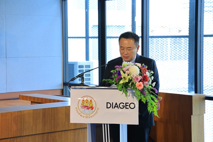 Mr.-Decha-Pruekphathanarak.jpg