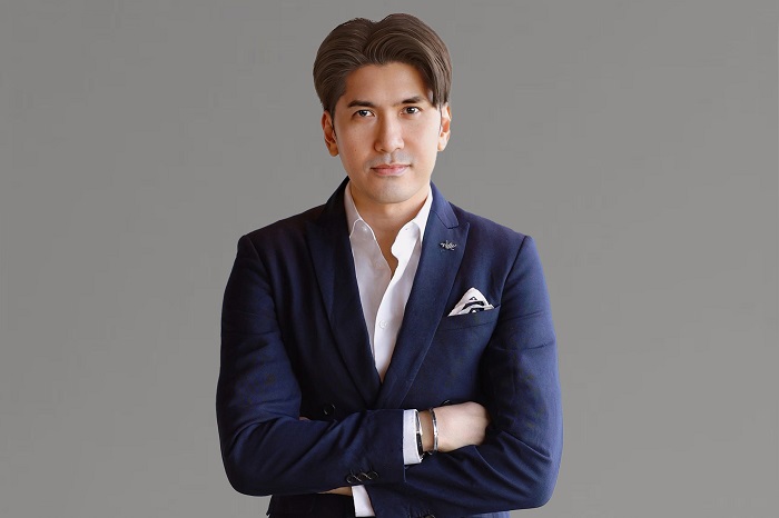 Mr.-Harris-Lakshanayodhin-Kurdthip-horizontal.jpg