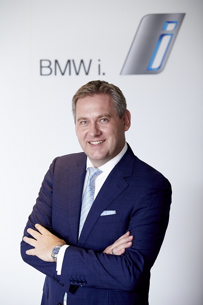 Mr.-Stefan-Teuchert-President-BMW-Group-Thailand.jpg