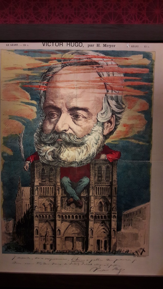 notredame_02.jpg