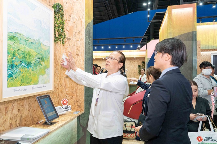 Official_Taiwan-Exellence-3re.jpg