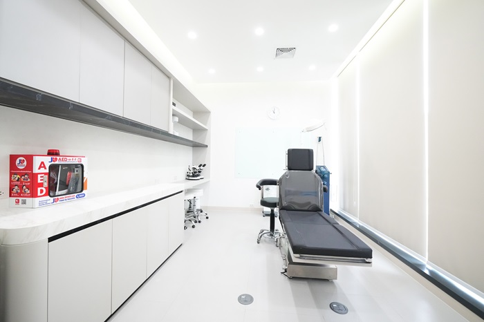 Operation-Room-Copy.jpg