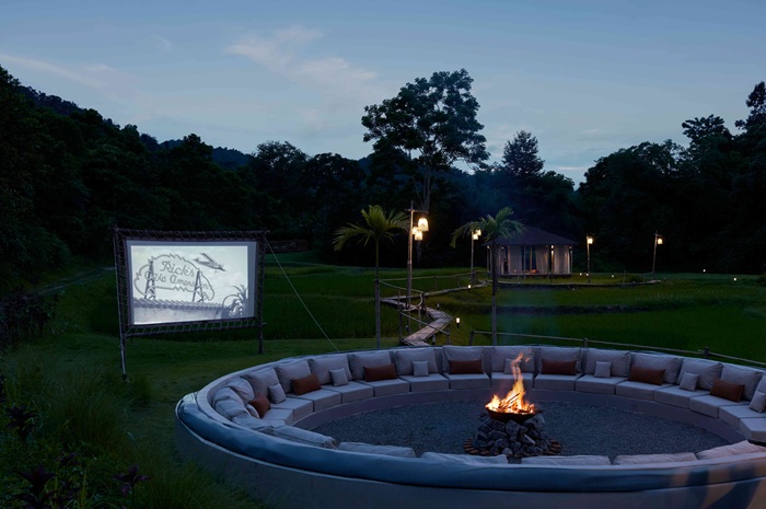 Outdoor-movie.jpg