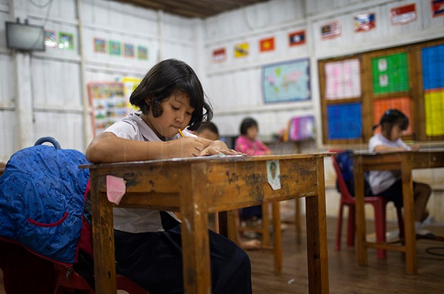 p12-daily-childrenday.jpg