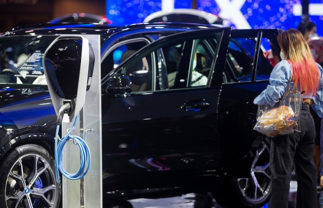 p12-daily-ev.jpg
