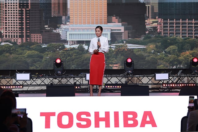 p12-daily-toshiba-01.jpg