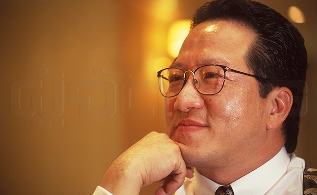 p20-21-weekly-boonchai-01.jpg