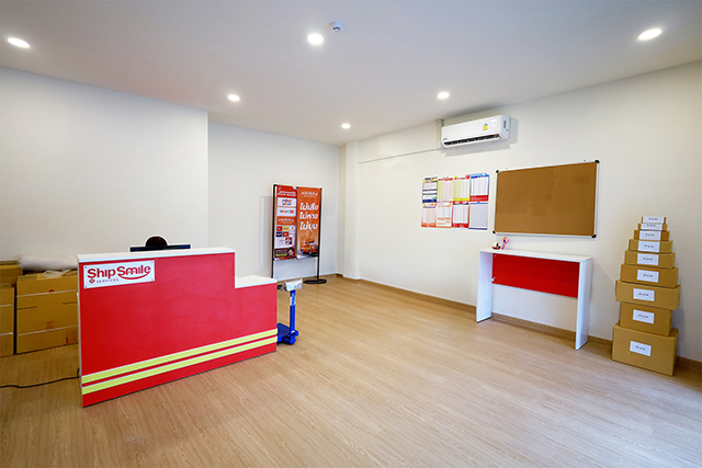 p20-21-weekly-dhl-05.jpg