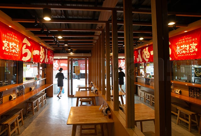 p20-21-weekly-ebisi-03.jpg