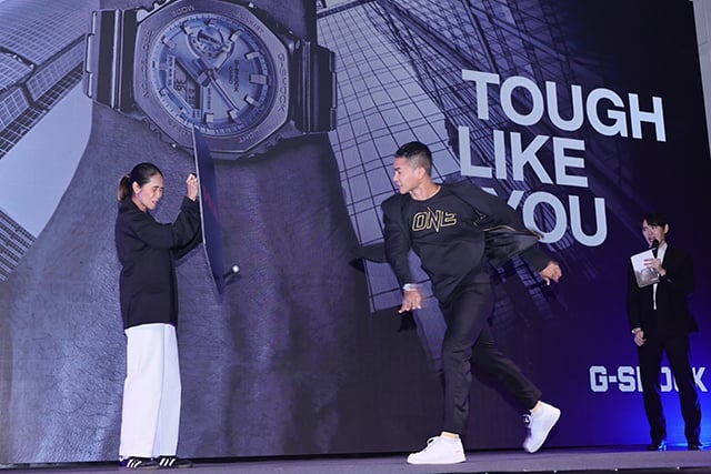 p20-21-weekly-gshock-03.jpg