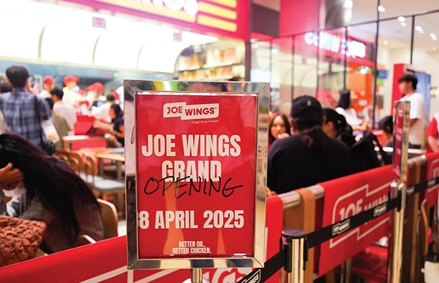 p20-21-weekly-joewing-02.jpg
