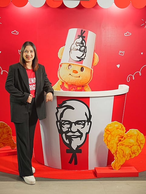 p20-21-weekly-kfc-02.jpg