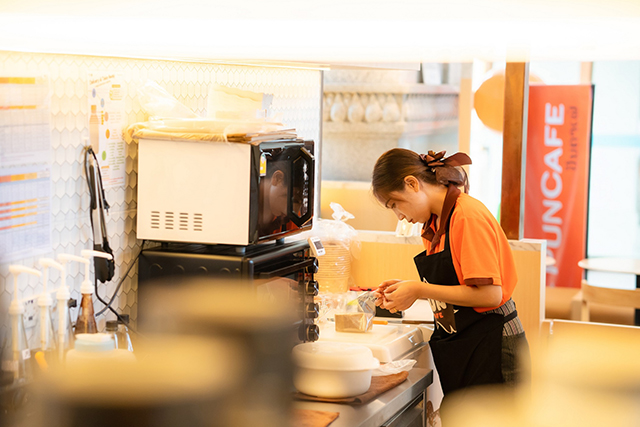 p20-21-weekly-punncafe-05.jpg