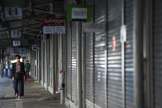 p20-21-weekly-retail-03.jpg
