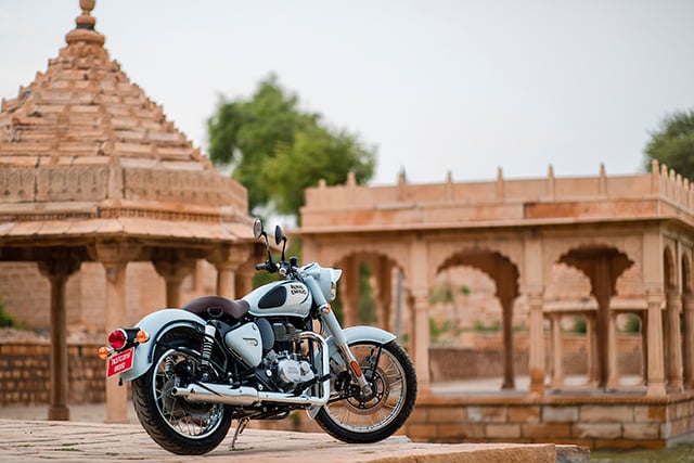 p20-21-weekly-royalenfield-01.jpg