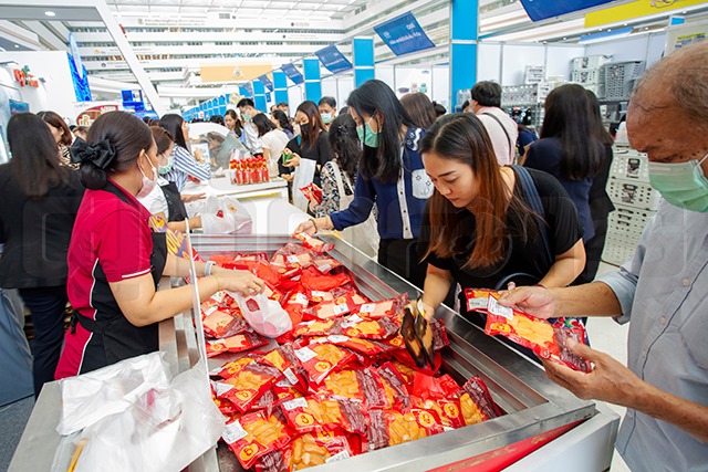 p20-21-weekly-shopping-02.jpg