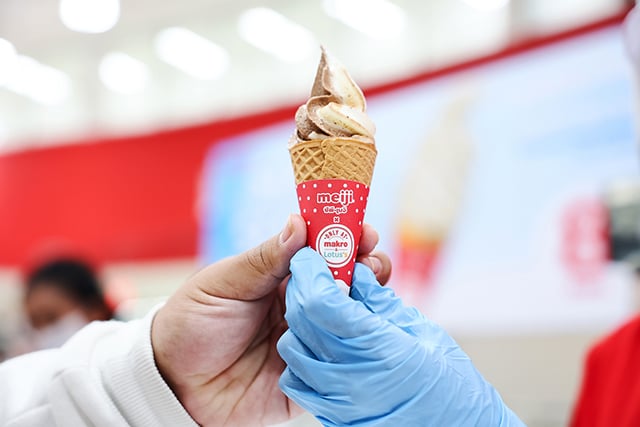 p20-21-weekly-softserve-01.jpg