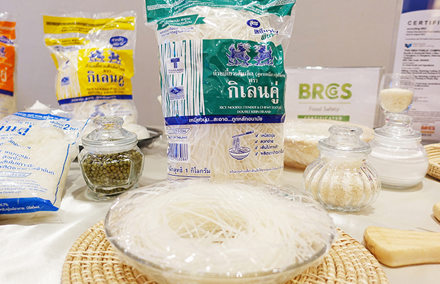 p20-21-weekly-thaiwah-04.jpg