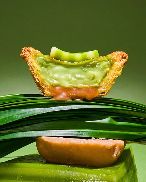 p20-21-weekly-yolk-03.jpg