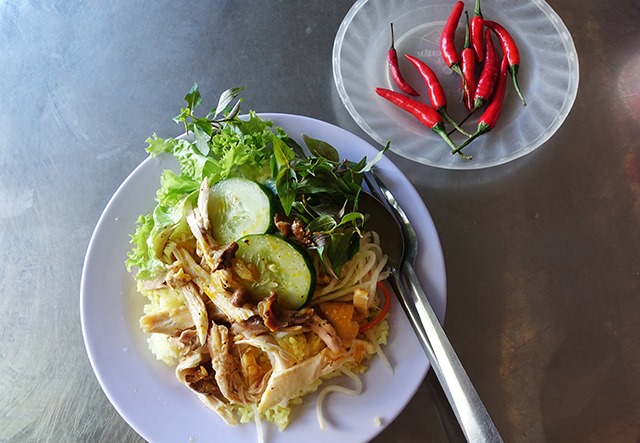 p22-23-hoian-03.jpg