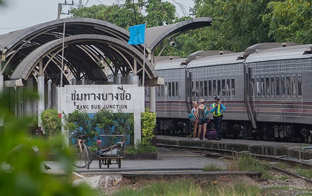 p22-23-weekly-bangsue-03.jpg