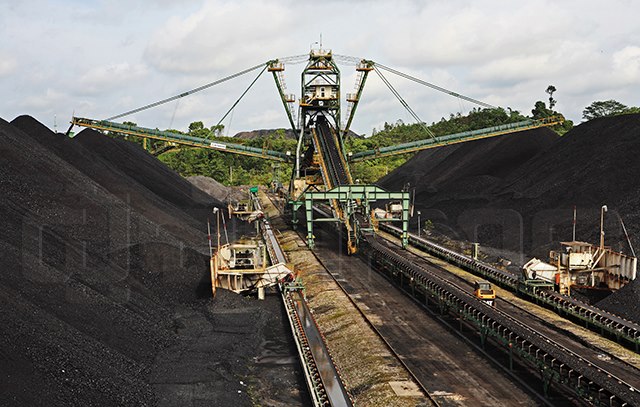 p22-23-weekly-coal-goto-01.jpg