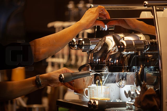 p22-23-weekly-coffee-01.jpg
