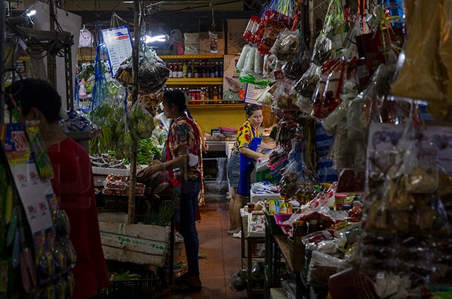 p22-23-weekly-digitalwallet-01.jpg