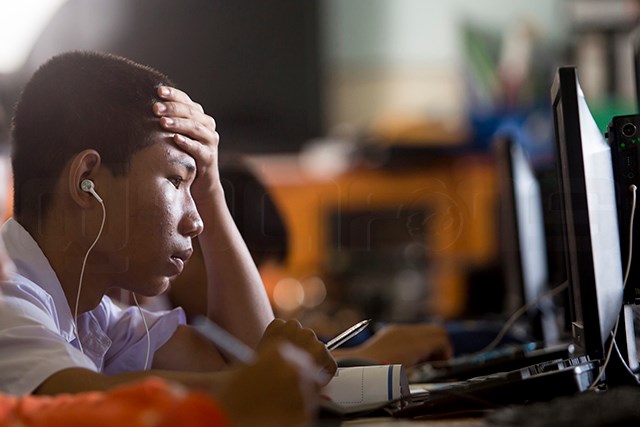 p22-23-weekly-edu-03.jpg