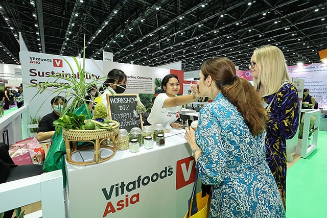p22-23-weekly-food-03.jpg