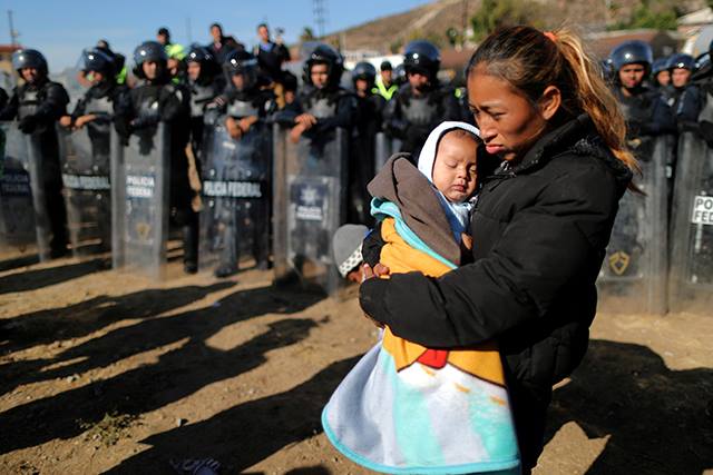 p22-23-weekly-immigration-01.jpg