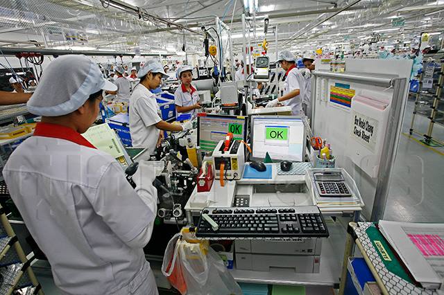 p22-23-weekly-industrail-goto-01.jpg