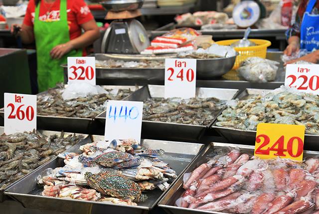 p22-23-weekly-market-goto-01.jpg