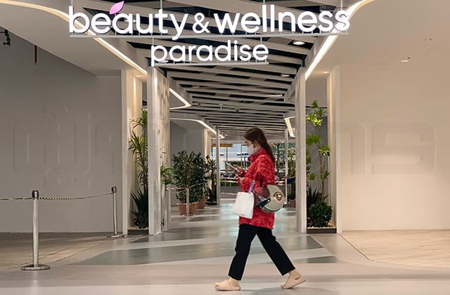 p22-23-weekly-paradise-05.jpg