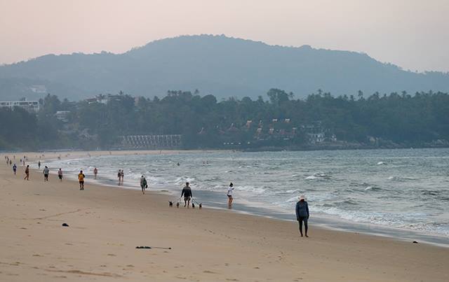 p22-23-weekly-phuket-04.jpg