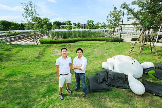 p22-23-weekly-plantae-06.jpg
