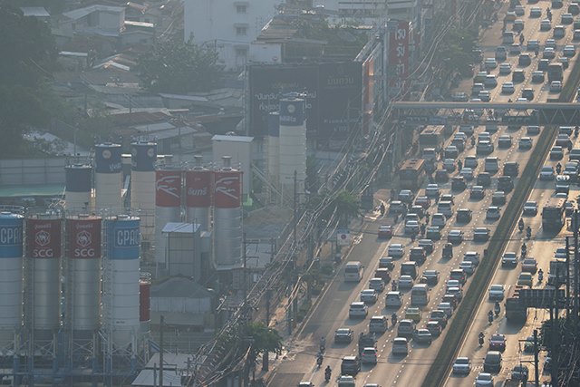p22-23-weekly-pollution-01.jpg