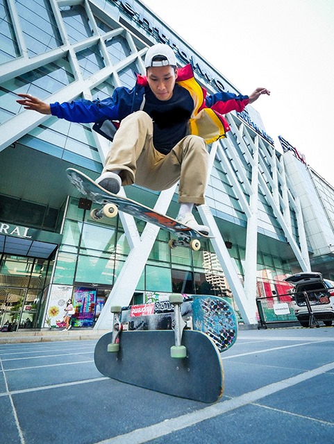 p22-23-weekly-surfskate-03.jpg