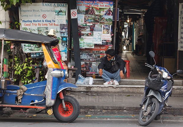 p22-23-weekly-tourism-02.jpg