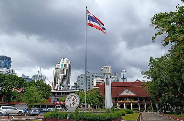 p22-23-weekly-wattana-06.jpg