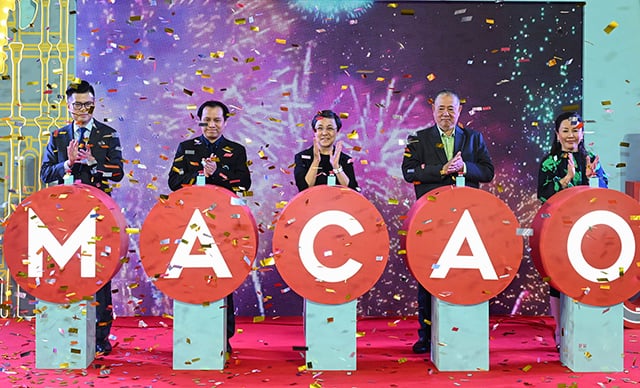 p24-weekly-macao-01.jpg