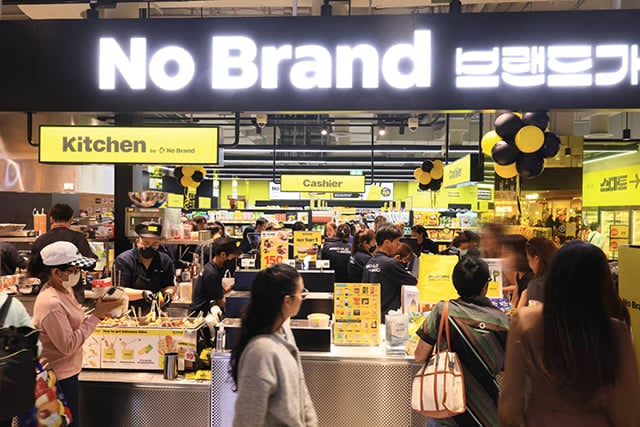 p24-weekly-nobrand-01.jpg