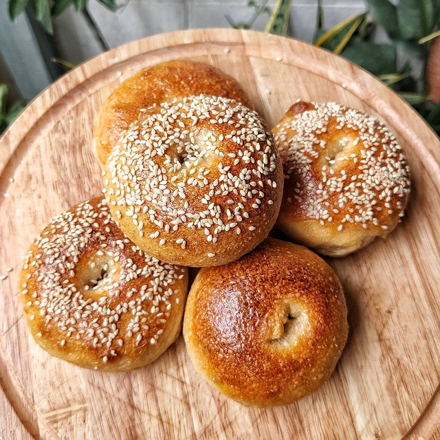 p24-weekly-sourdough-03.jpg