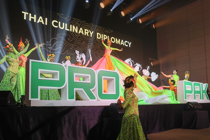 Photo-ProPak-Opening1.jpg