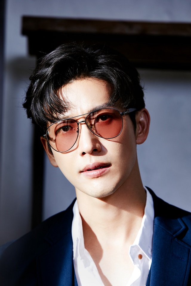 Presenter-Cos-Club_10.jpg