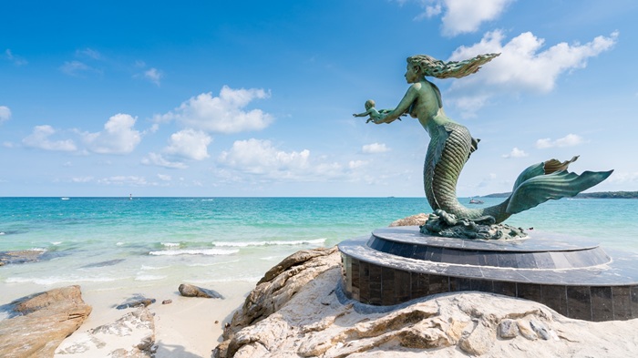 Sai-Kaew-Beach-Rayong.jpg