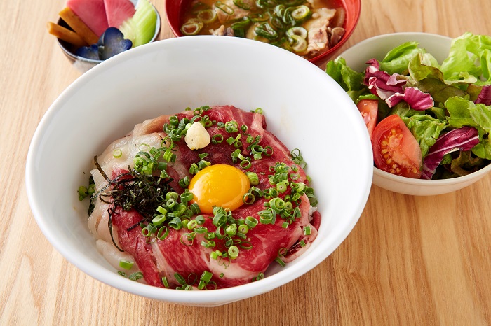 shibuya-yokocho_donburi.jpg